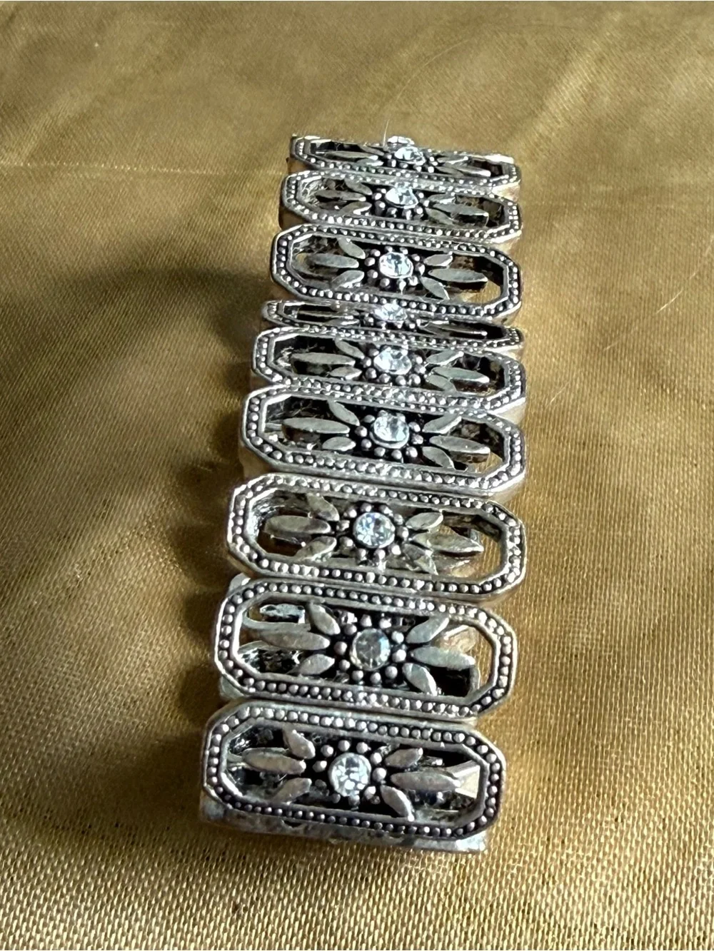 N/A elegant silver